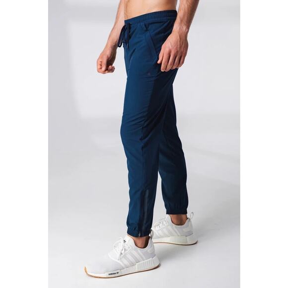 NWOT Vitality Prime Jogger Men’s Size M - Picture 1 of 8